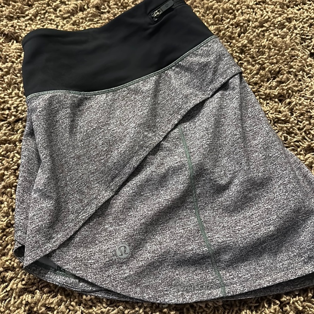Lulu lemon running shorts